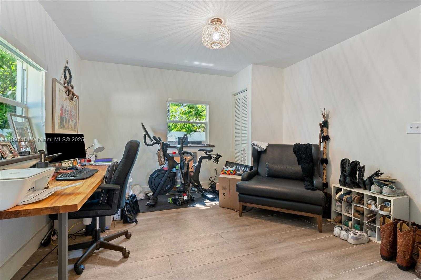 Small Image of 310 NORTH WEST 130TH AVE, Miami Number 18