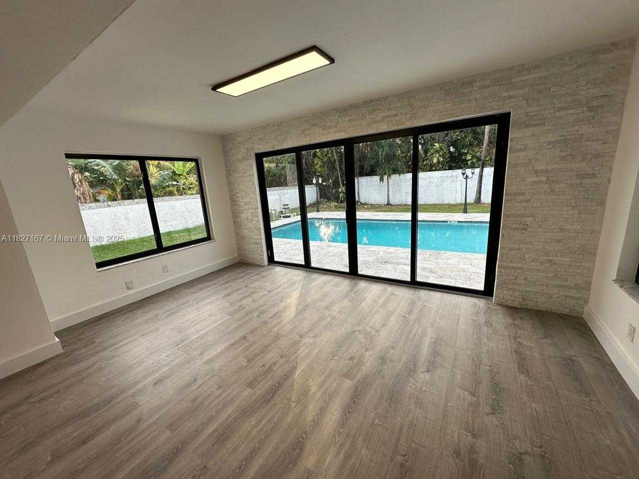 Small Image of 21410 NORTH EAST 24TH CT, Miami Number 41