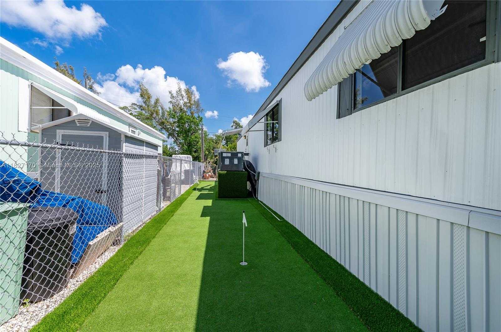 Small Image of 456 BOWIE LN, Key Largo Number 18