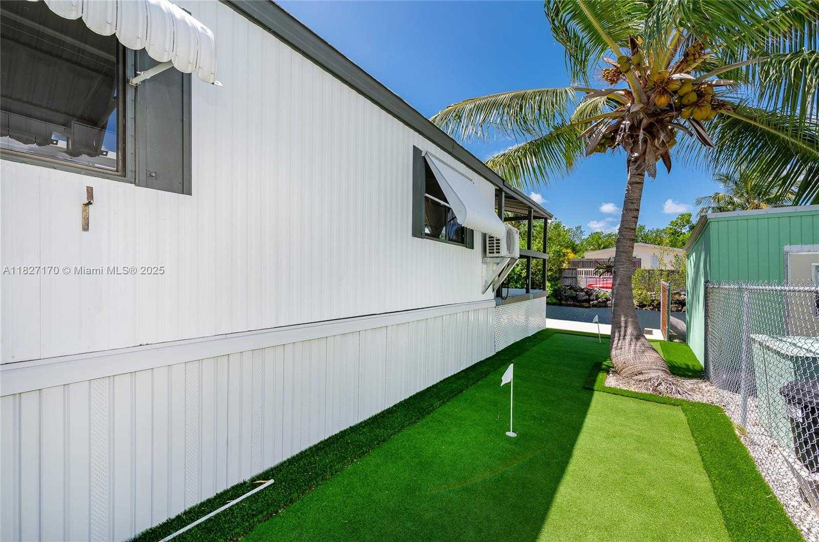 Small Image of 456 BOWIE LN, Key Largo Number 19