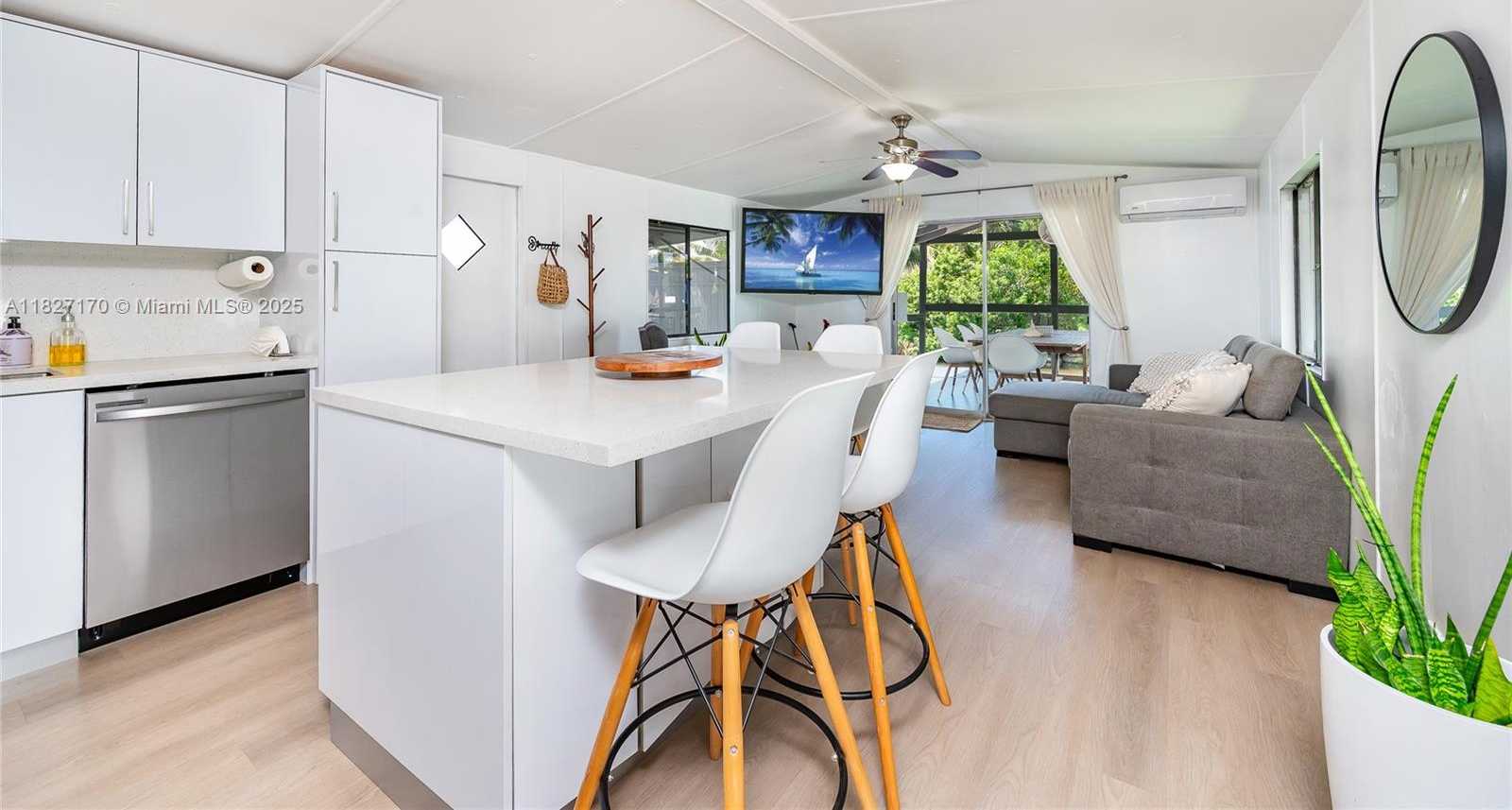 Small Image of 456 BOWIE LN, Key Largo Number 24