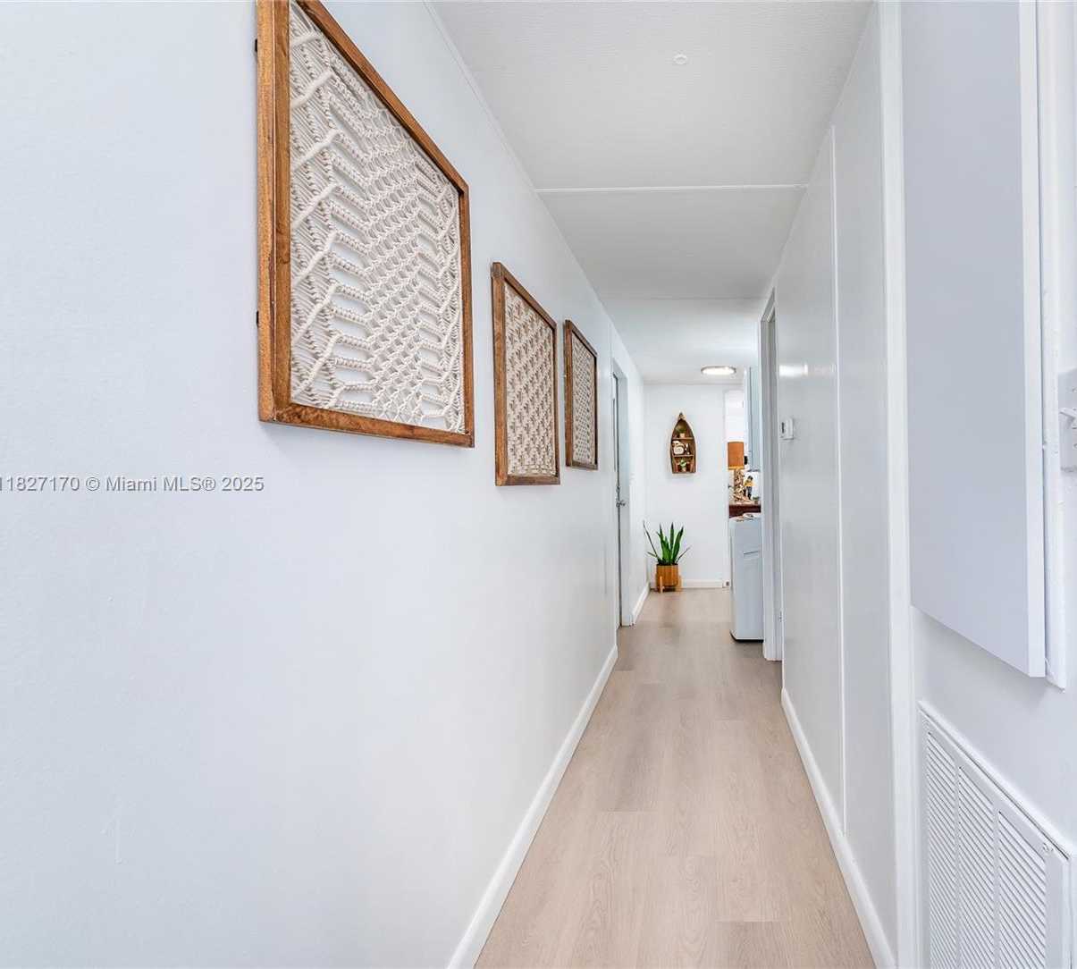 Small Image of 456 BOWIE LN, Key Largo Number 31