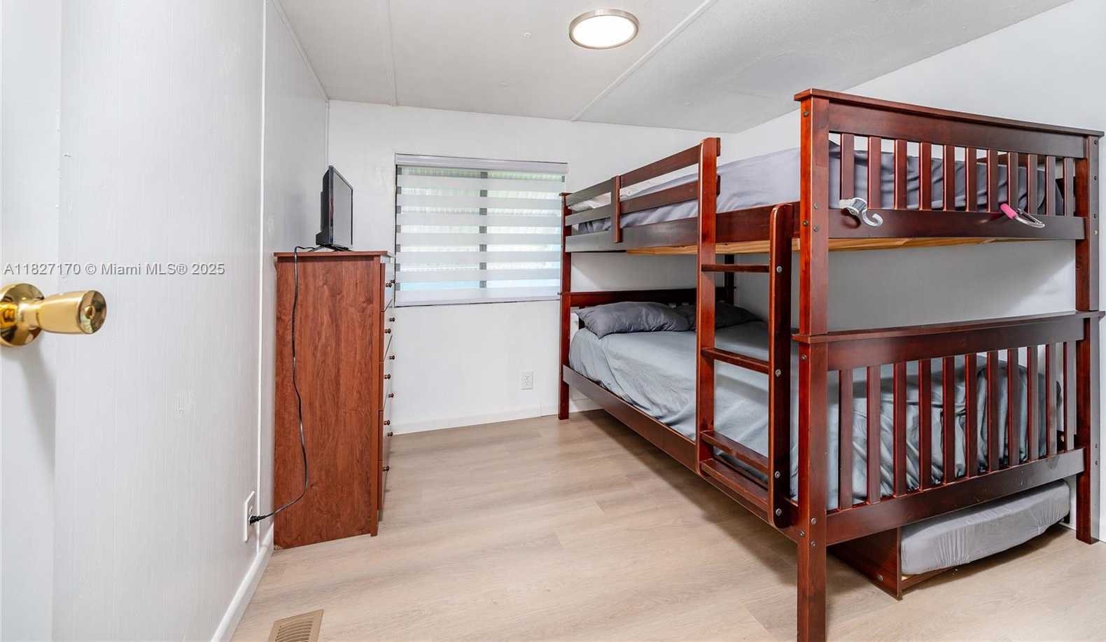Small Image of 456 BOWIE LN, Key Largo Number 32