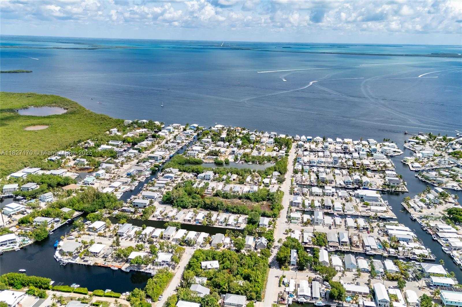 Small Image of 456 BOWIE LN, Key Largo Number 6