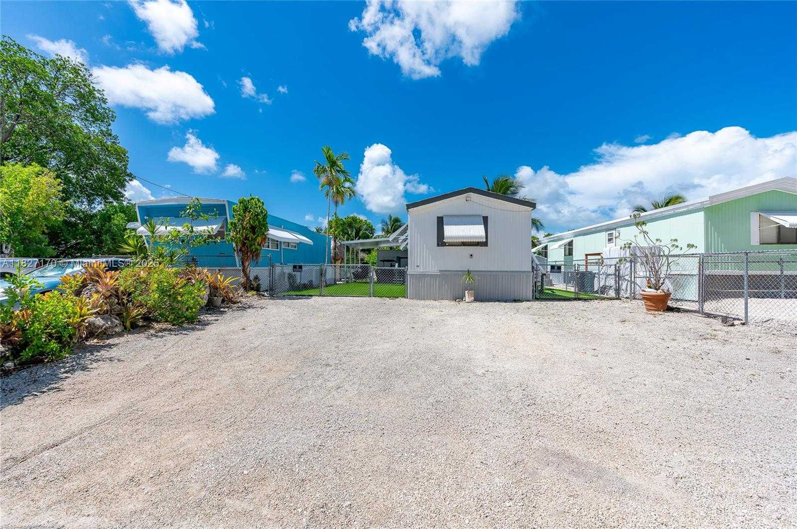 Small Image of 456 BOWIE LN, Key Largo Number 7