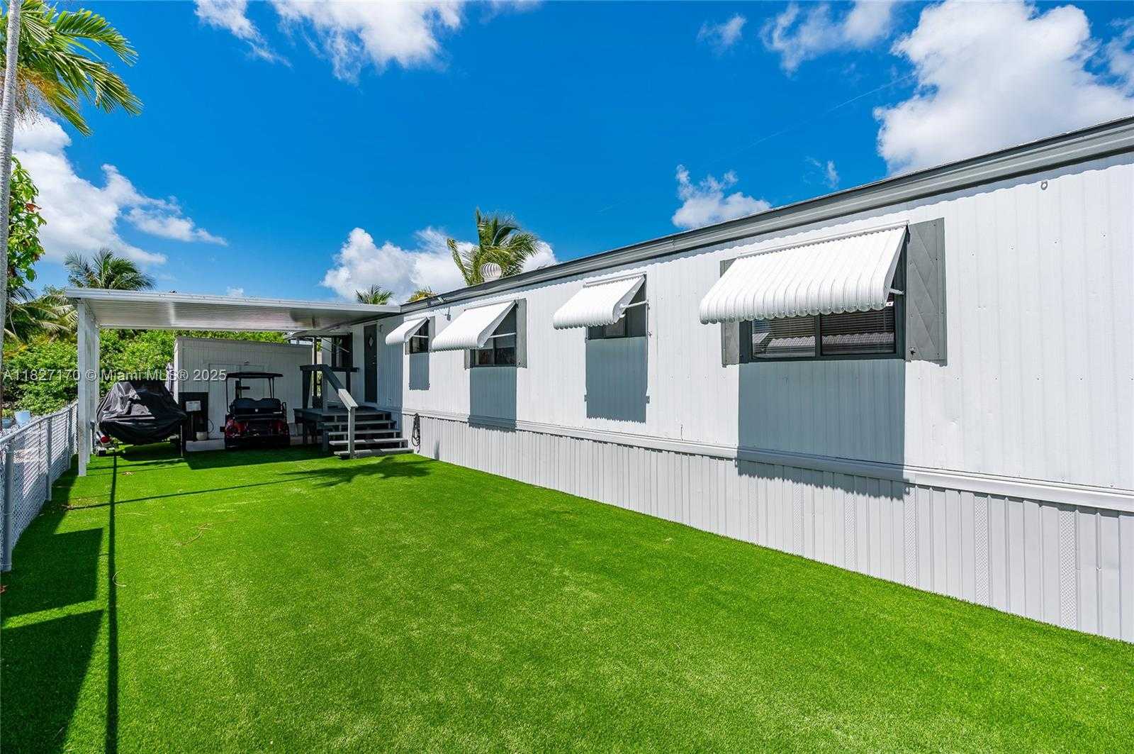 Small Image of 456 BOWIE LN, Key Largo Number 9