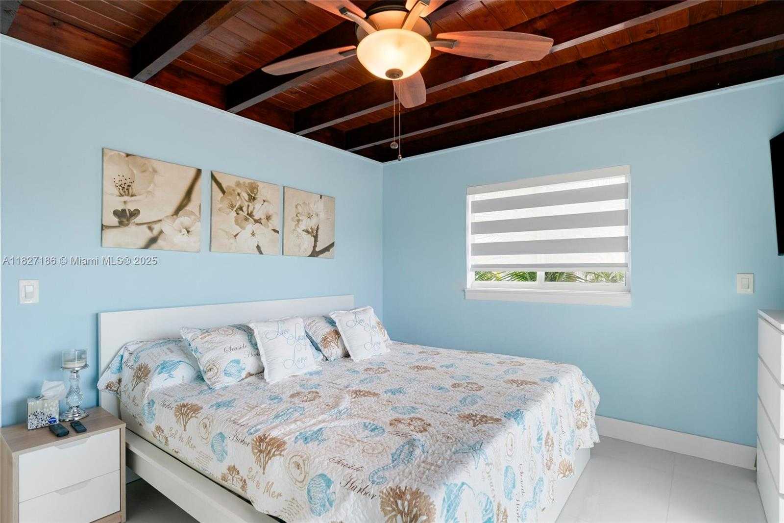 Small Image of 66 SEAGATE BLVD, Key Largo Number 10