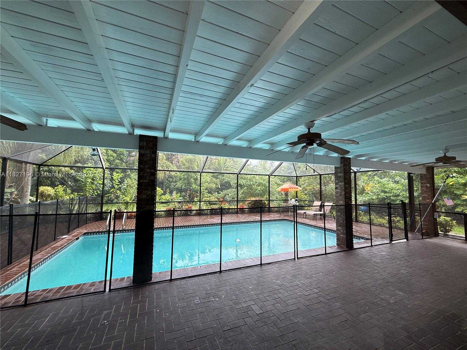 Small Image of 9321 SOUTH WEST 177TH ST, Palmetto Bay Number 10