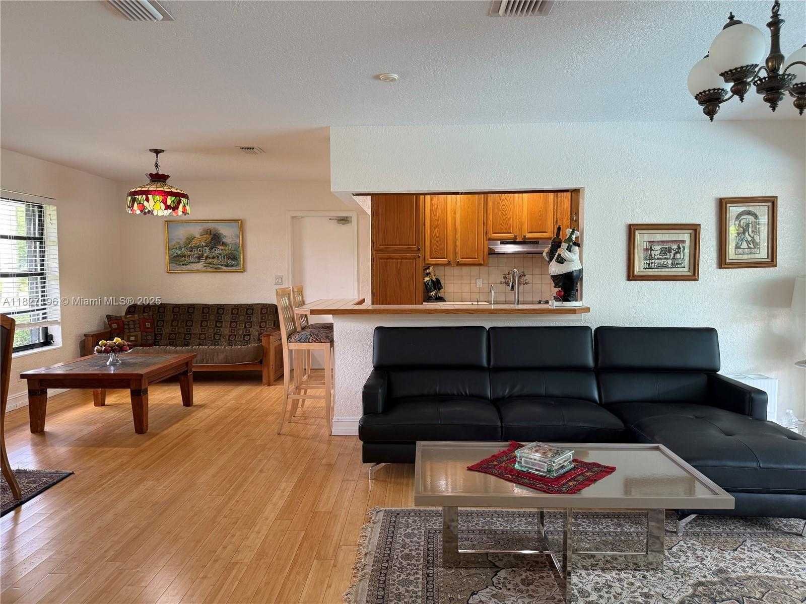 Small Image of 9321 SOUTH WEST 177TH ST, Palmetto Bay Number 25