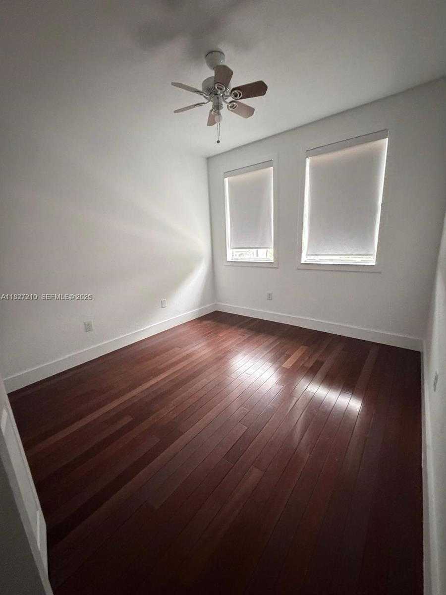 Small Image of 8513 NORTH WEST 109TH CT, Doral Number 12