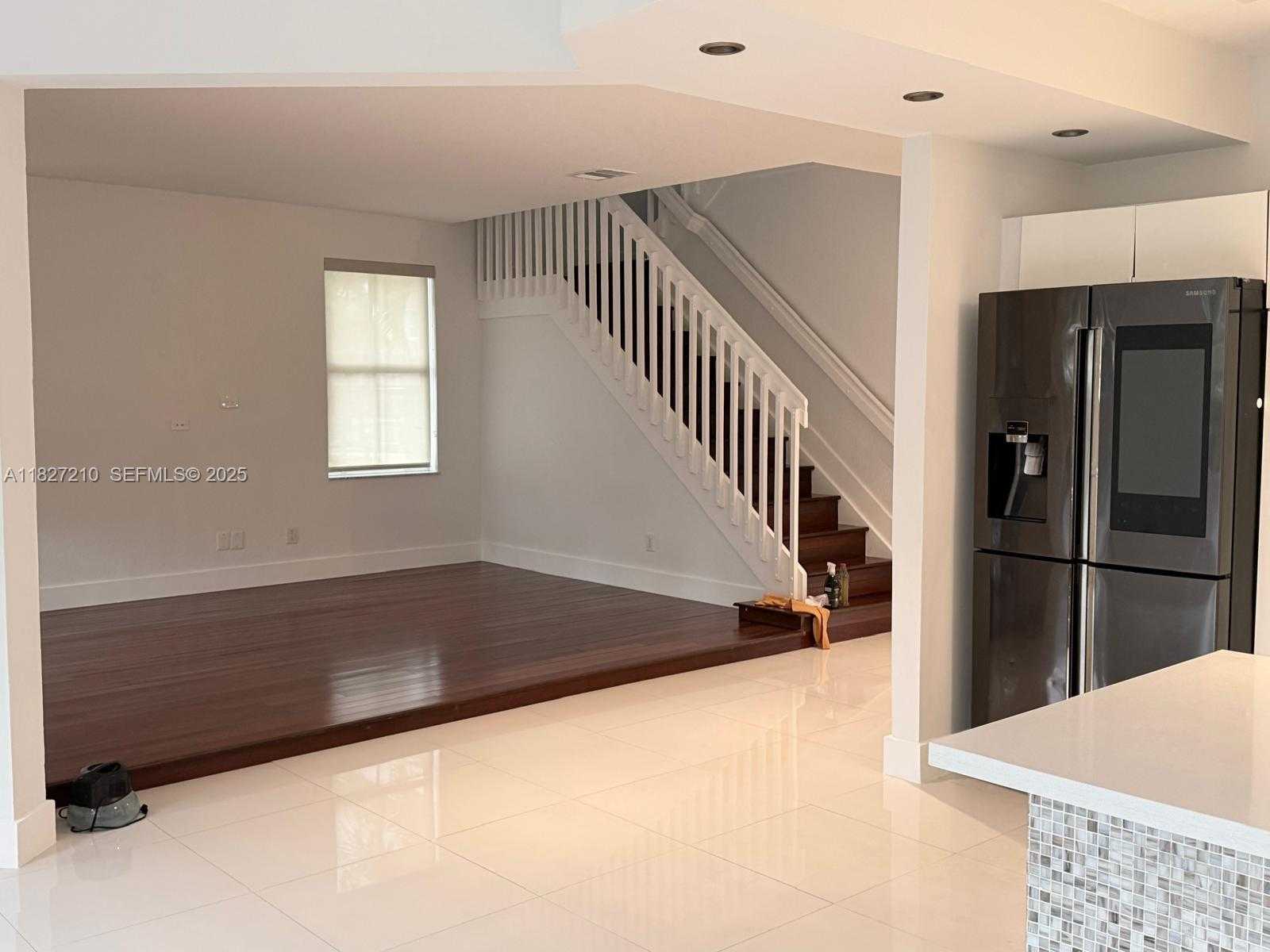 Small Image of 8513 NORTH WEST 109TH CT, Doral Number 4