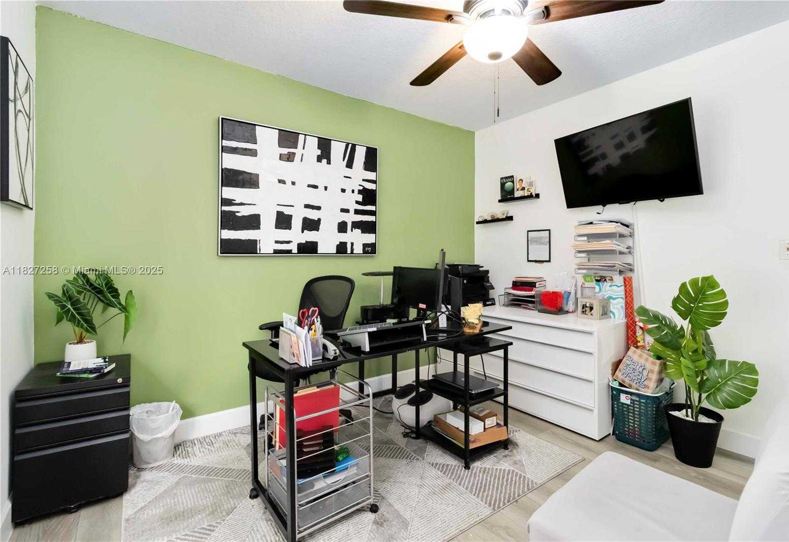 Small Image of 431 SOUTH OLD HIATUS RD, Plantation Number 25