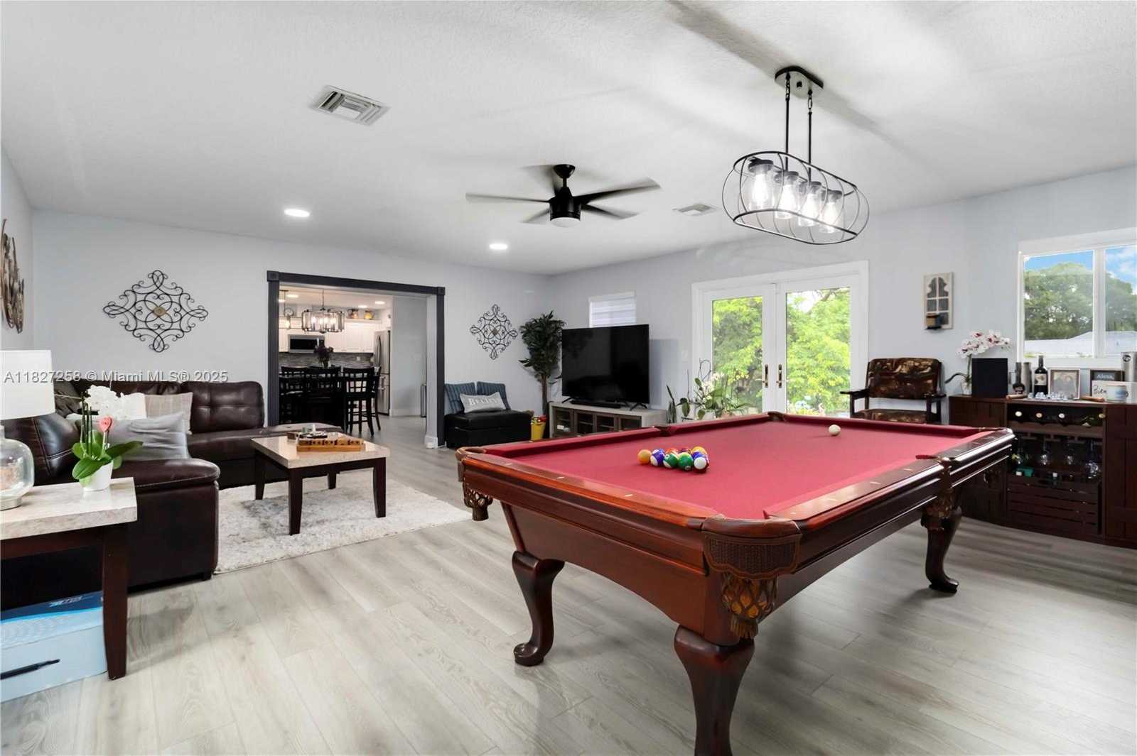 Small Image of 431 SOUTH OLD HIATUS RD, Plantation Number 30