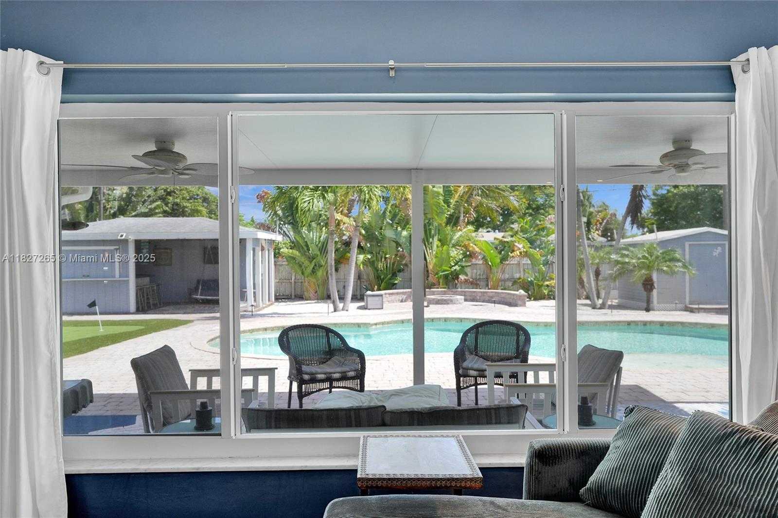 Small Image of 1555 NORTH EAST 35TH ST, Oakland Park Number 11