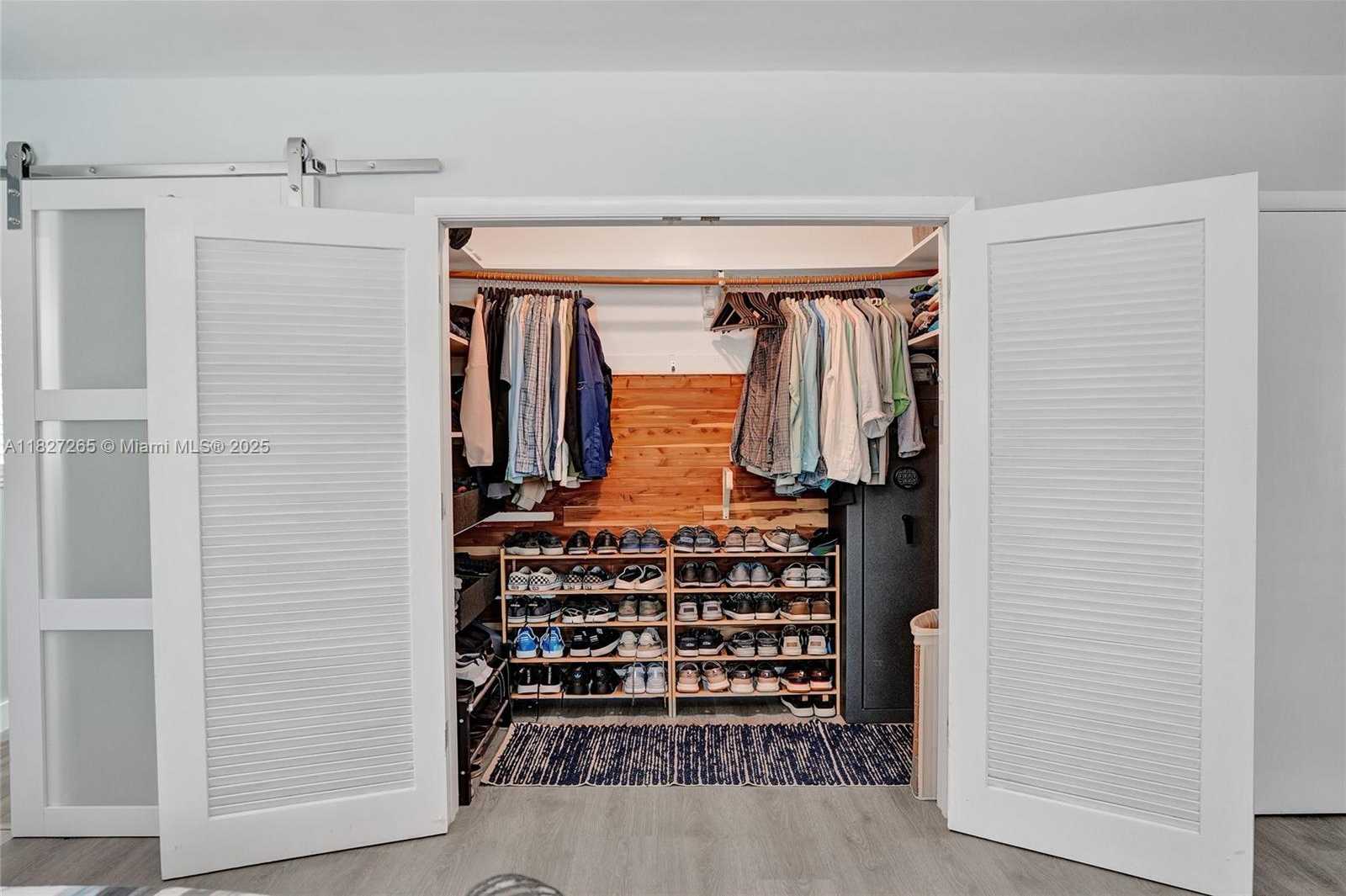 Small Image of 1555 NORTH EAST 35TH ST, Oakland Park Number 17