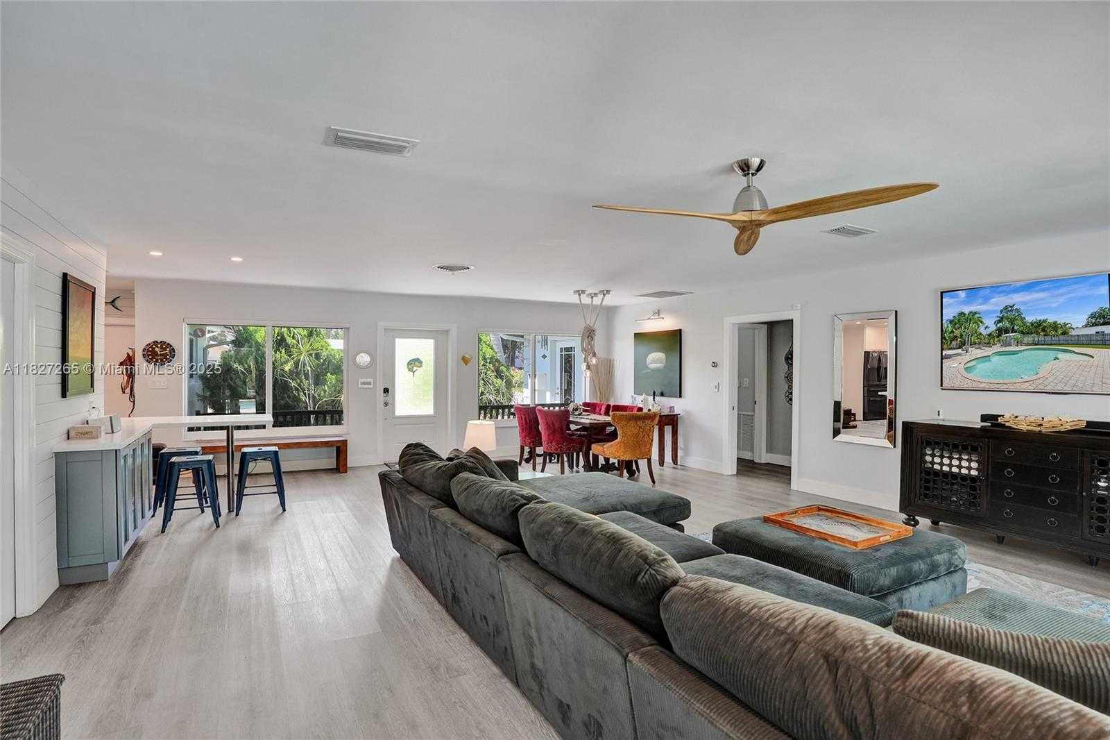 Small Image of 1555 NORTH EAST 35TH ST, Oakland Park Number 21