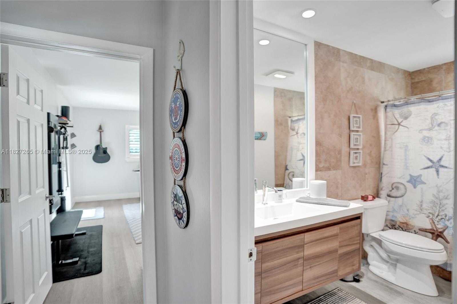 Small Image of 1555 NORTH EAST 35TH ST, Oakland Park Number 26