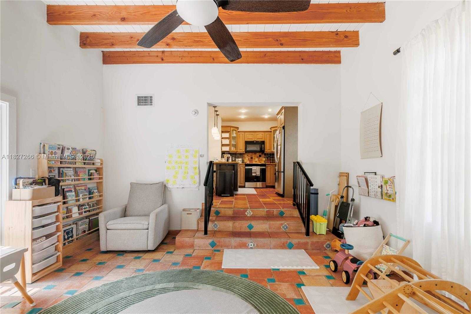 Small Image of 1210 GENOA ST, Coral Gables Number 16
