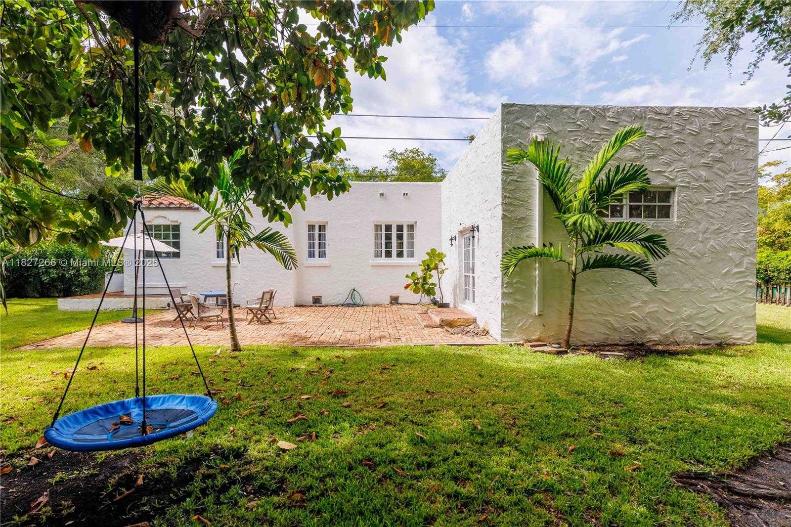 Small Image of 1210 GENOA ST, Coral Gables Number 54