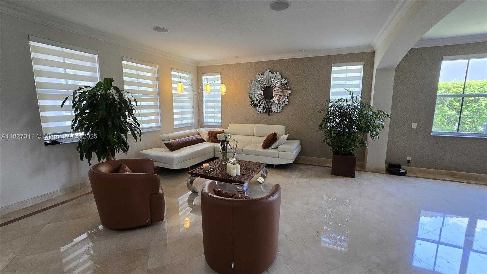 Small Image of 1425 CROSSBILL CT, Weston Number 11