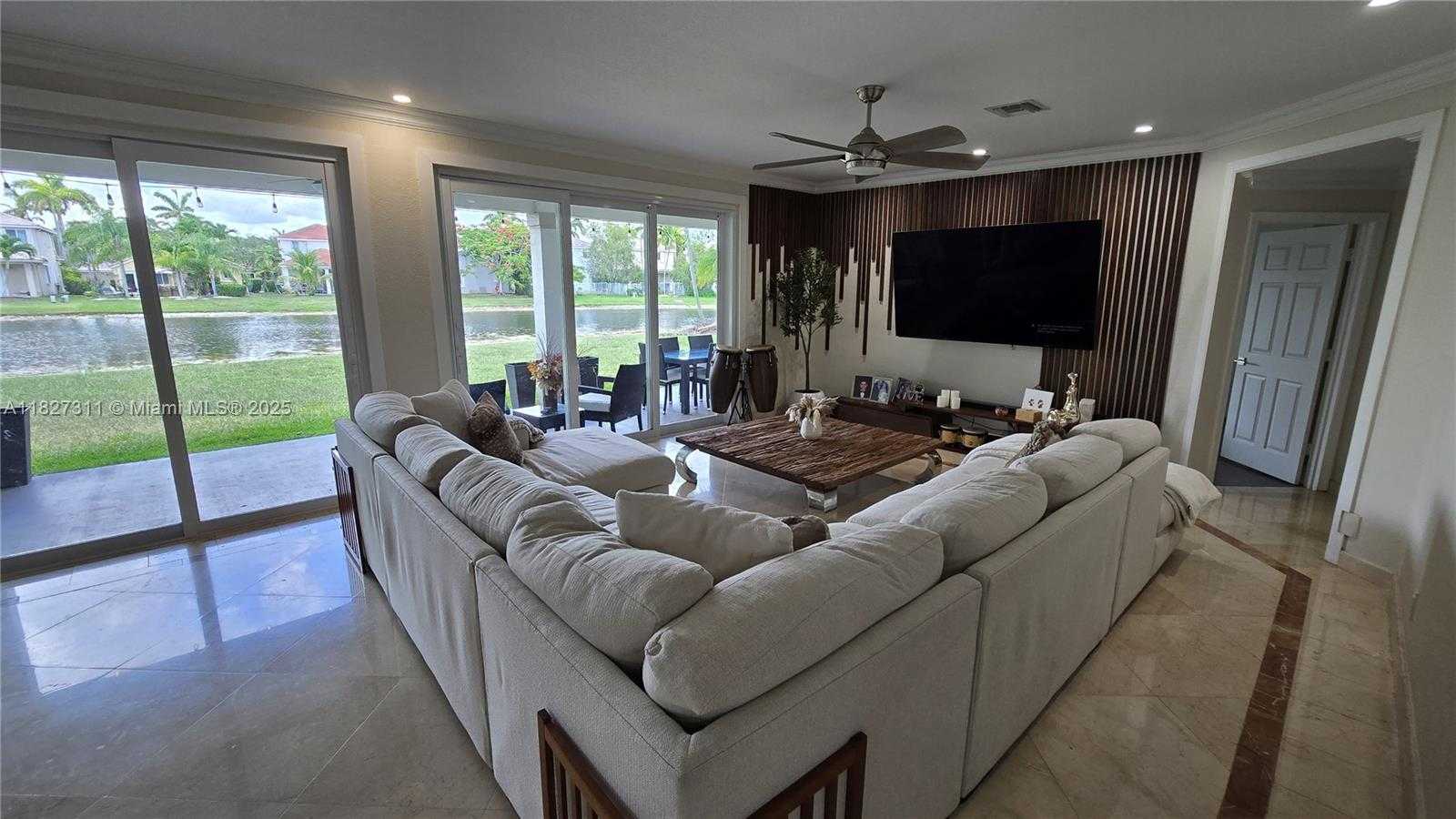 Small Image of 1425 CROSSBILL CT, Weston Number 18