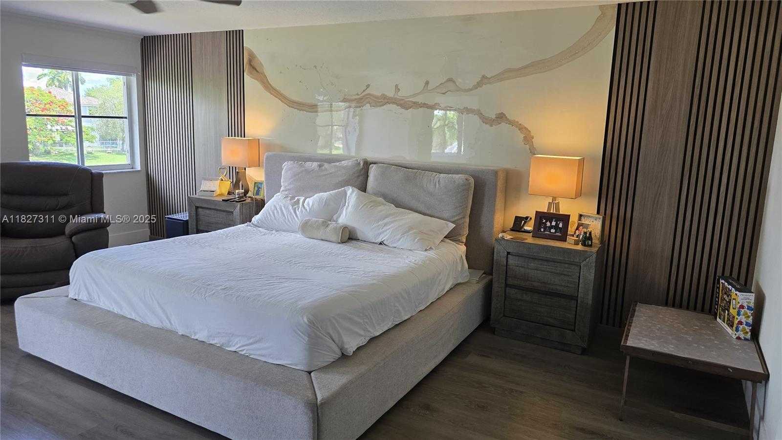 Small Image of 1425 CROSSBILL CT, Weston Number 45