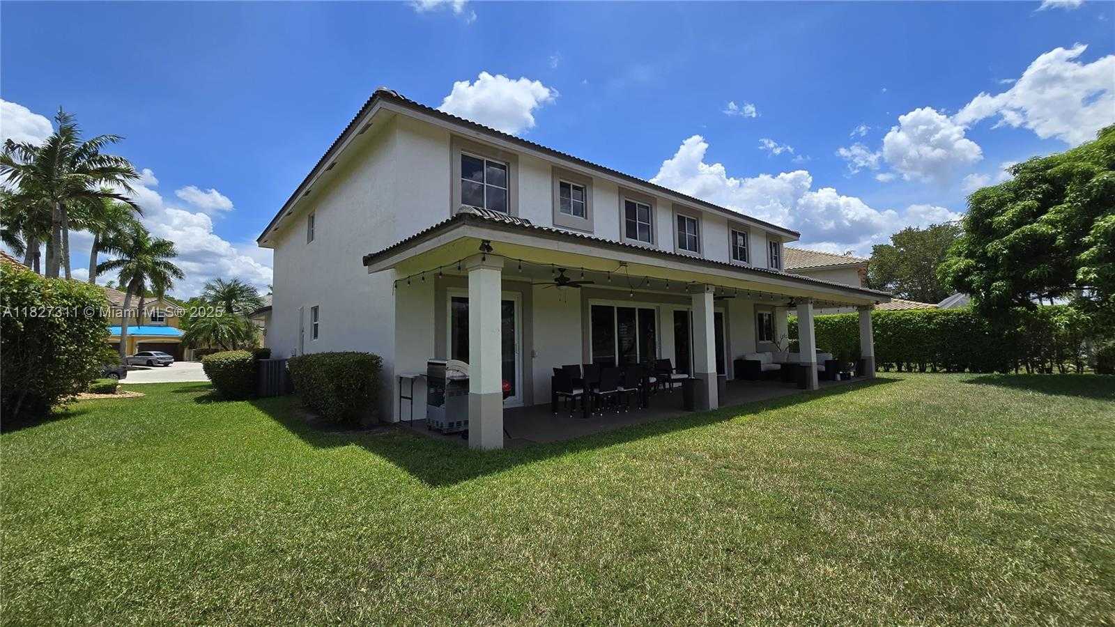 Small Image of 1425 CROSSBILL CT, Weston Number 54