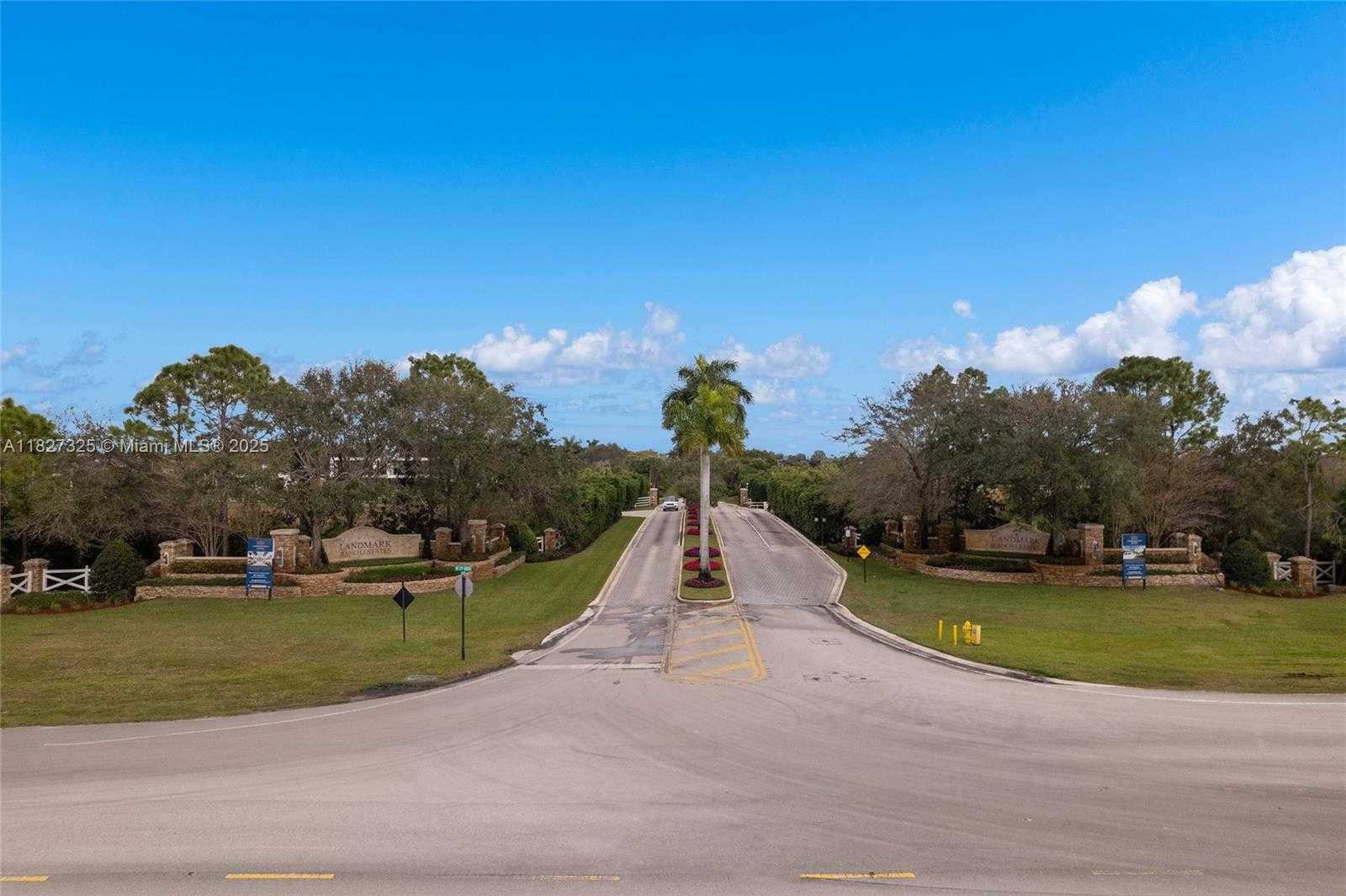 Small Image of 16825 BERKSHIRE CT, Southwest Ranches Number 31