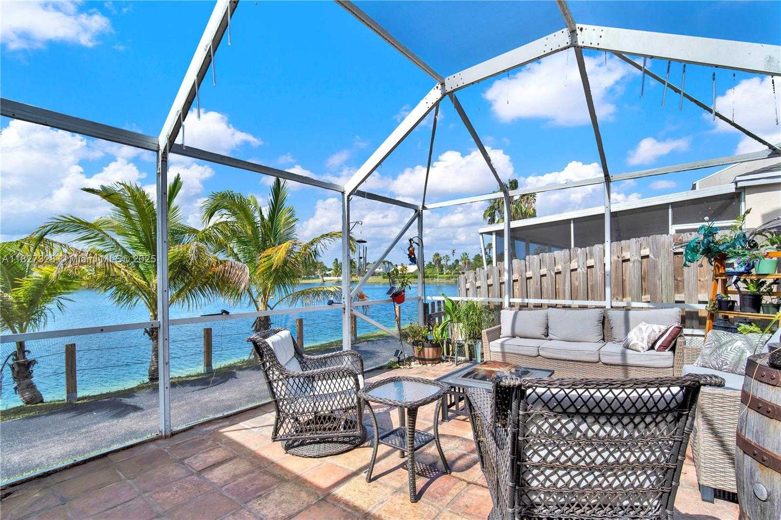 Small Image of 9891 SOUTH WEST 221ST TER, Cutler Bay Number 4