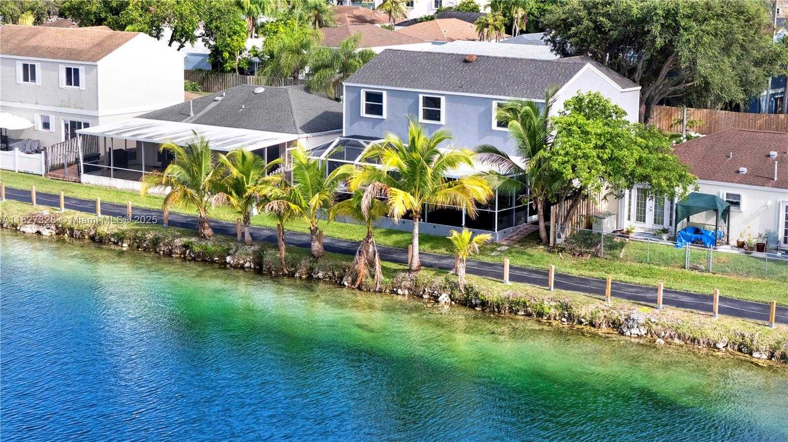 Small Image of 9891 SOUTH WEST 221ST TER, Cutler Bay Number 42