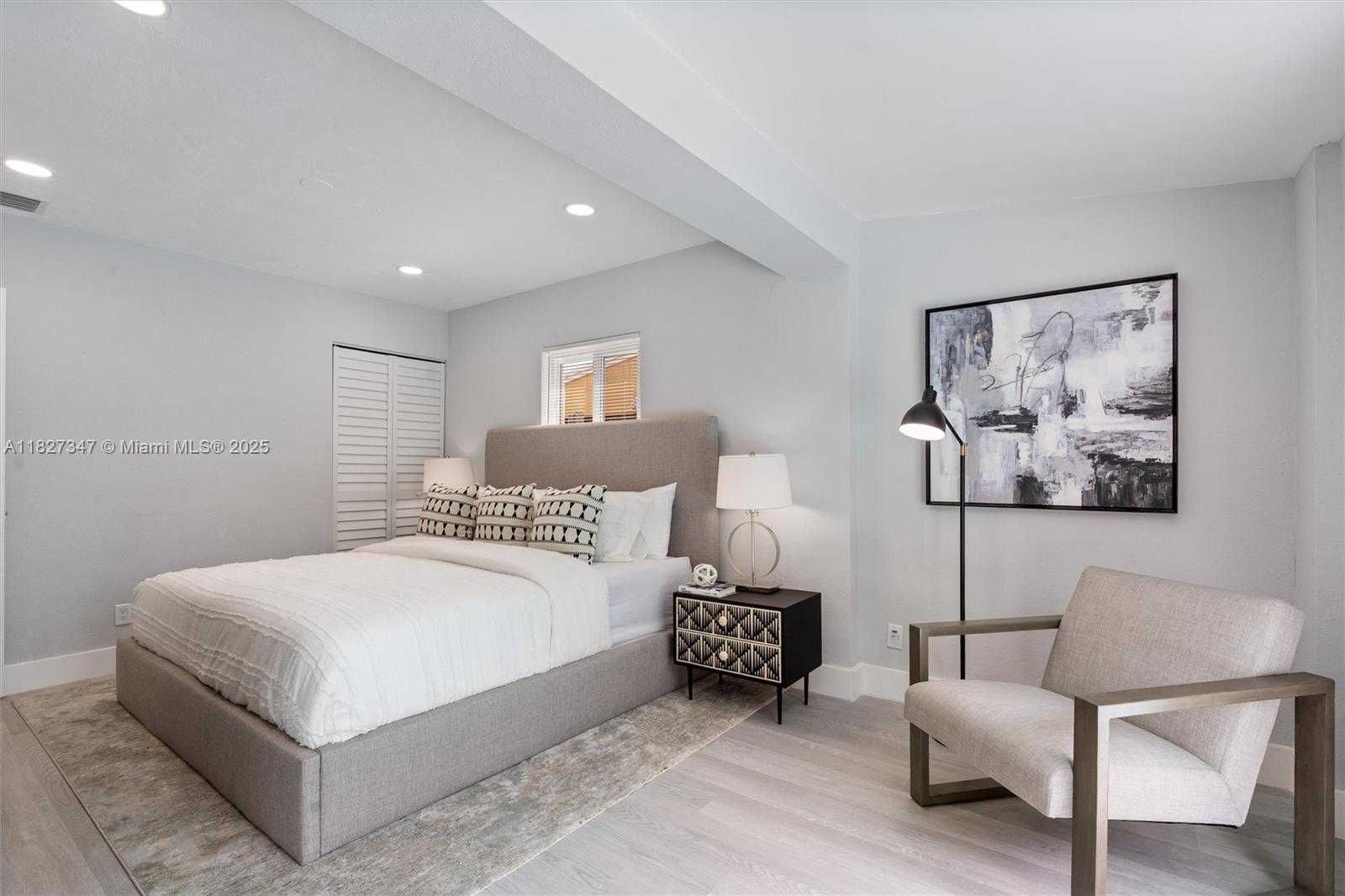 Small Image of 410 NORTH EAST 58TH CT, Oakland Park Number 12