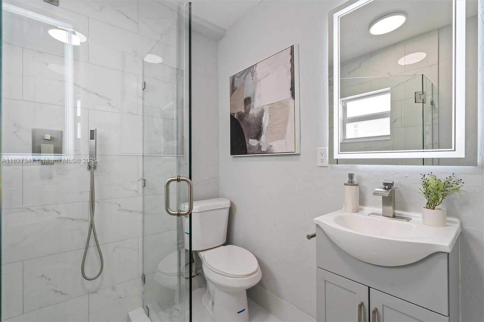 Small Image of 410 NORTH EAST 58TH CT, Oakland Park Number 15