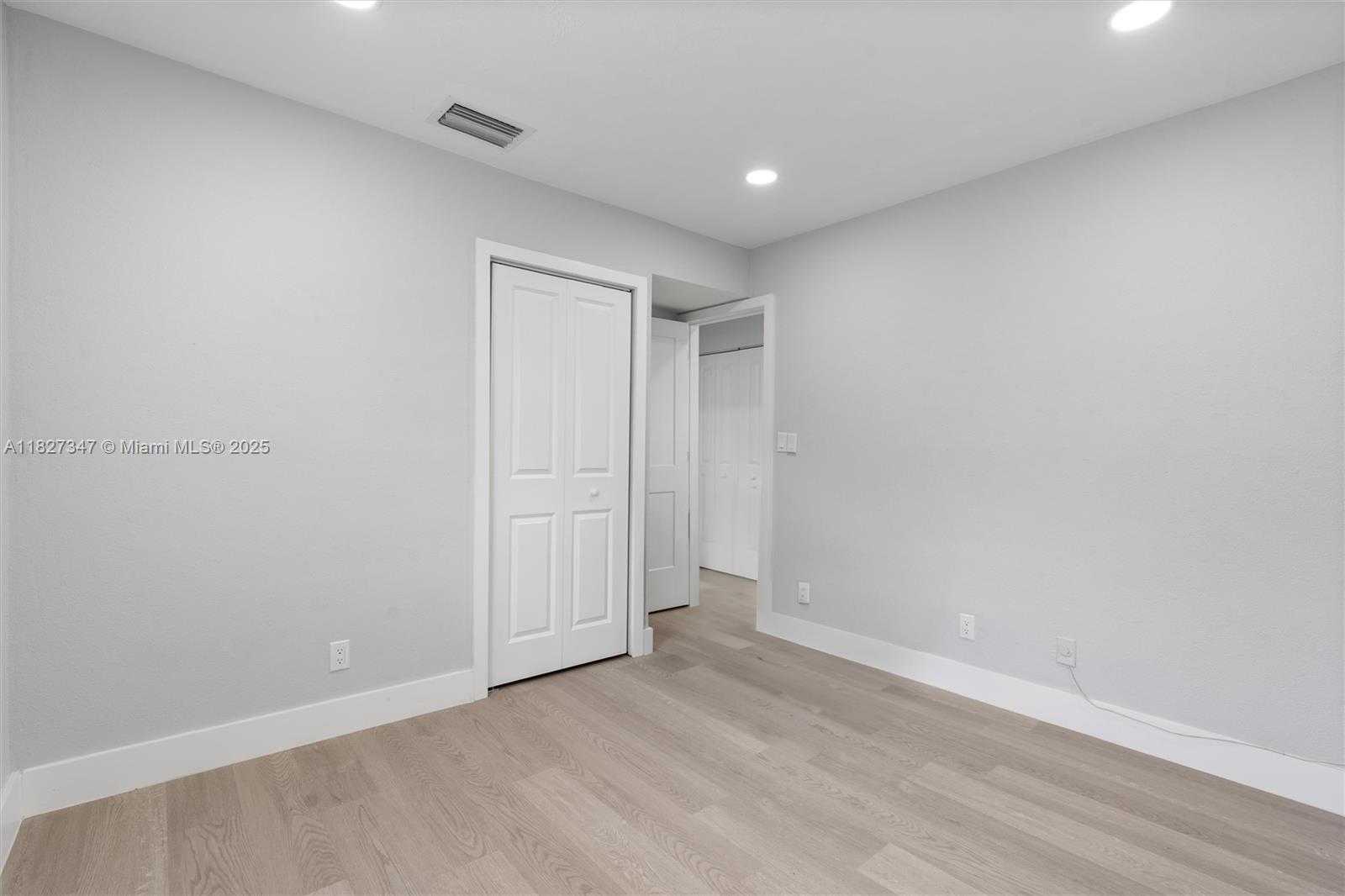 Small Image of 410 NORTH EAST 58TH CT, Oakland Park Number 20