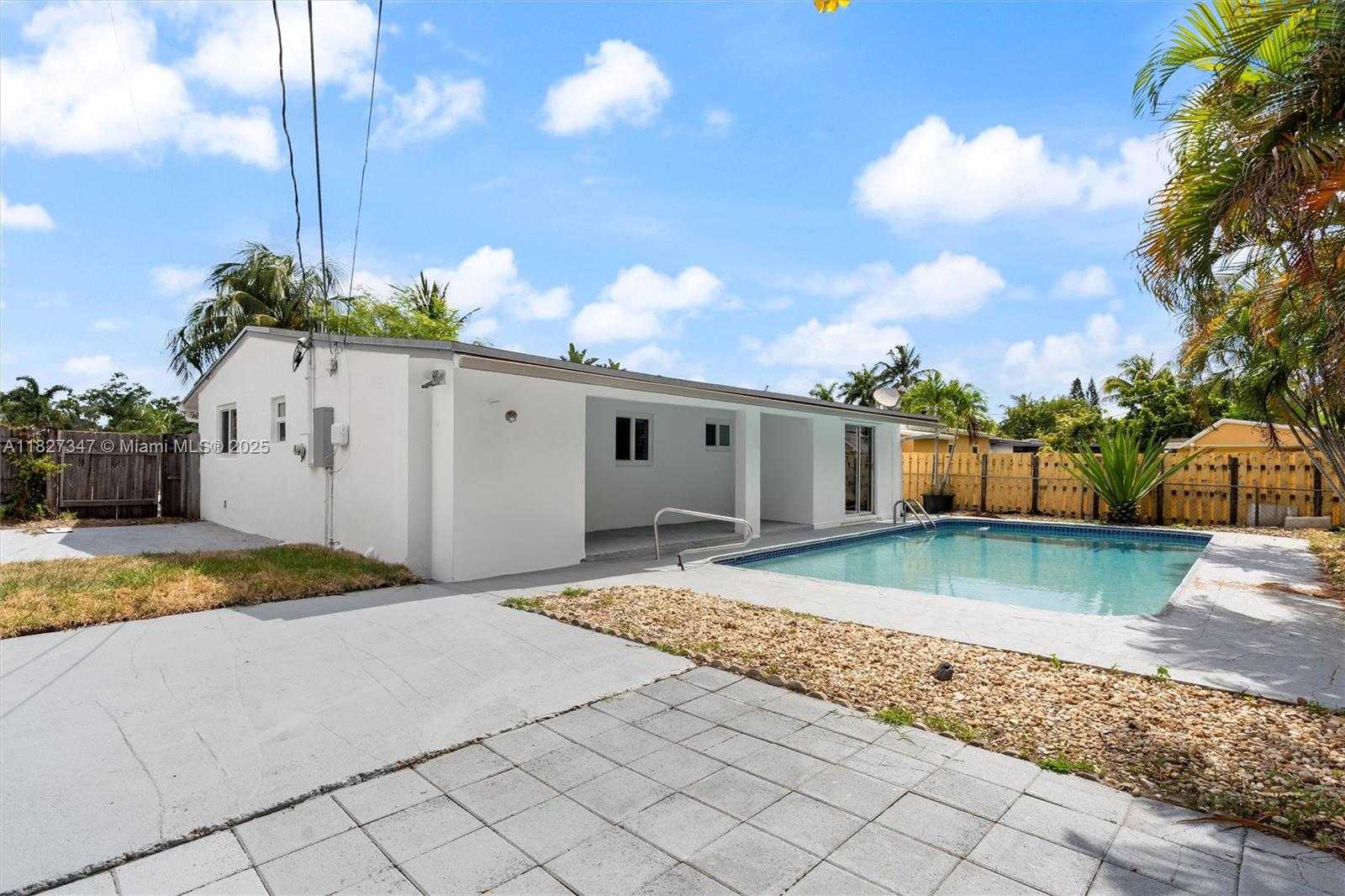 Small Image of 410 NORTH EAST 58TH CT, Oakland Park Number 25
