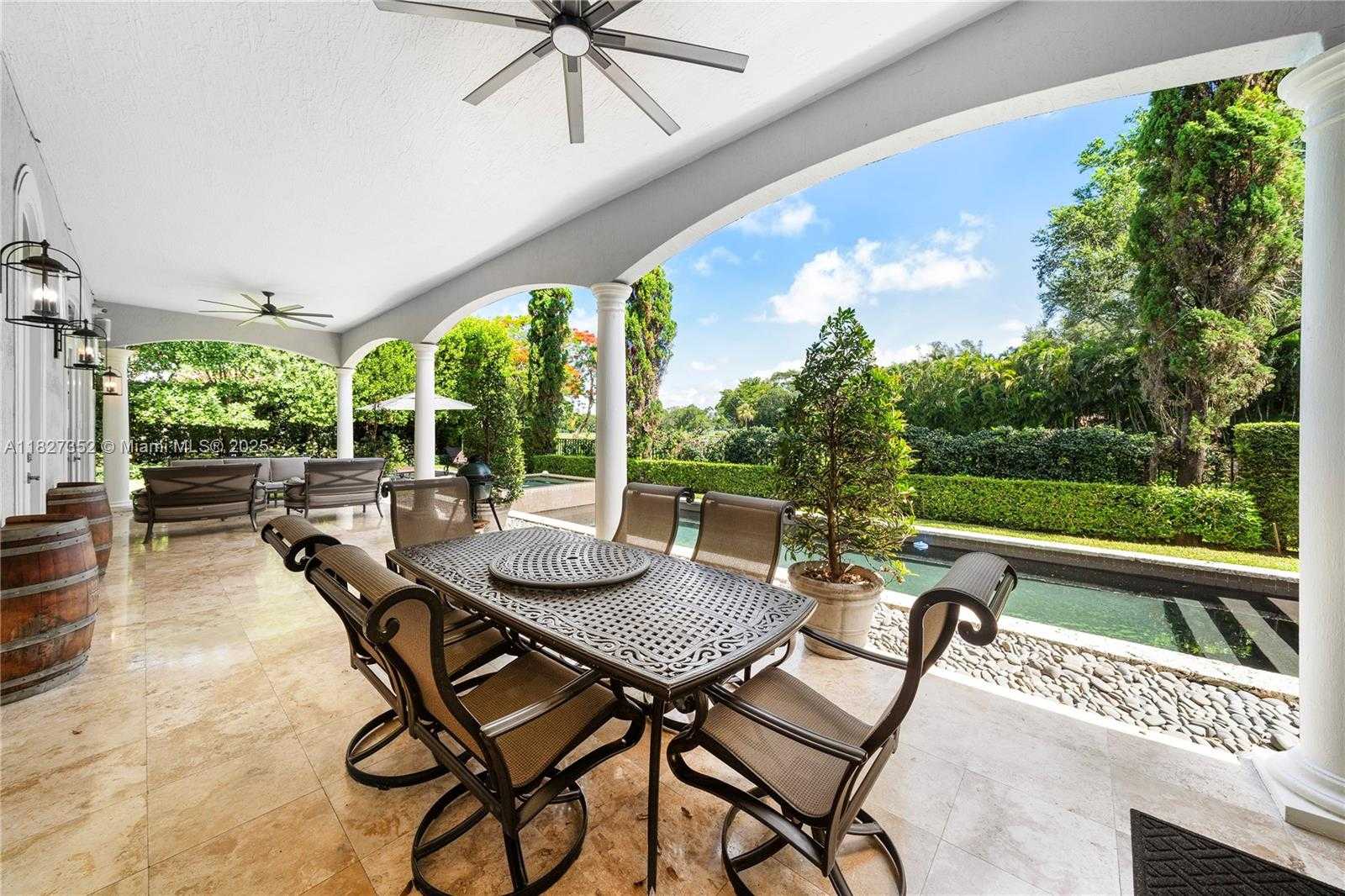 Small Image of 1171 TIARA CT, Coral Gables Number 21