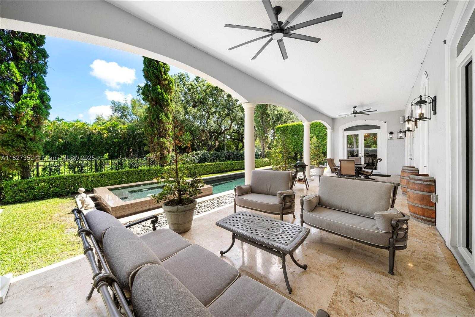 Small Image of 1171 TIARA CT, Coral Gables Number 23