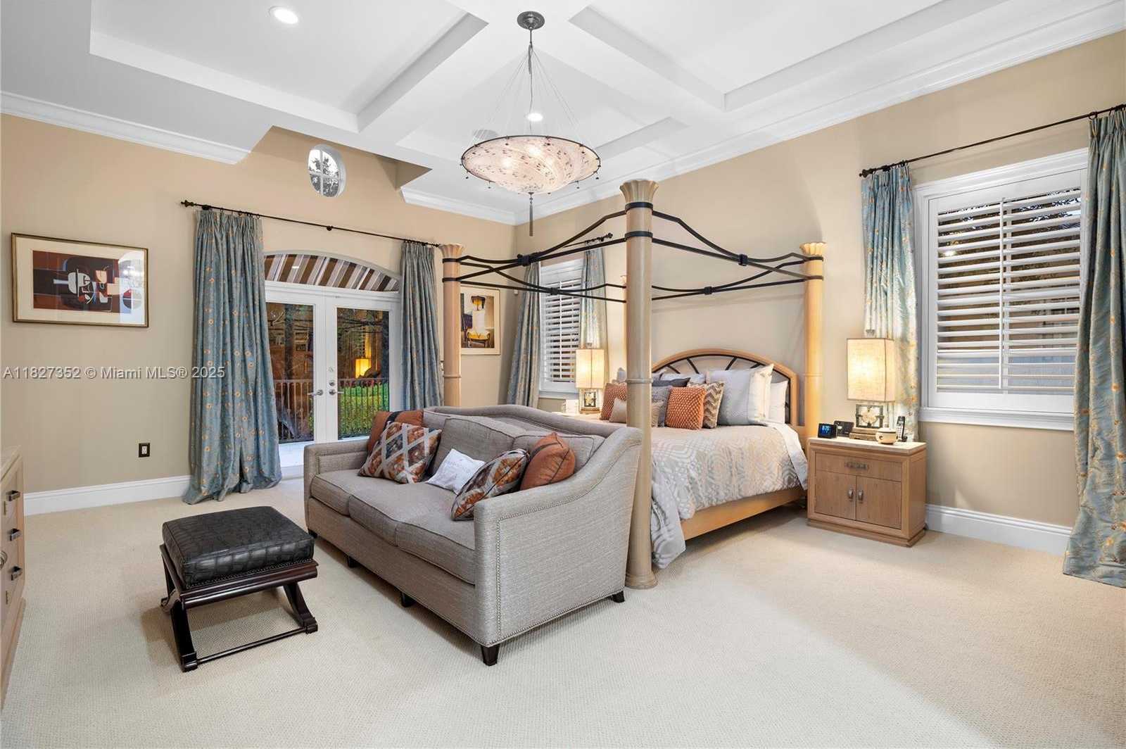 Small Image of 1171 TIARA CT, Coral Gables Number 27