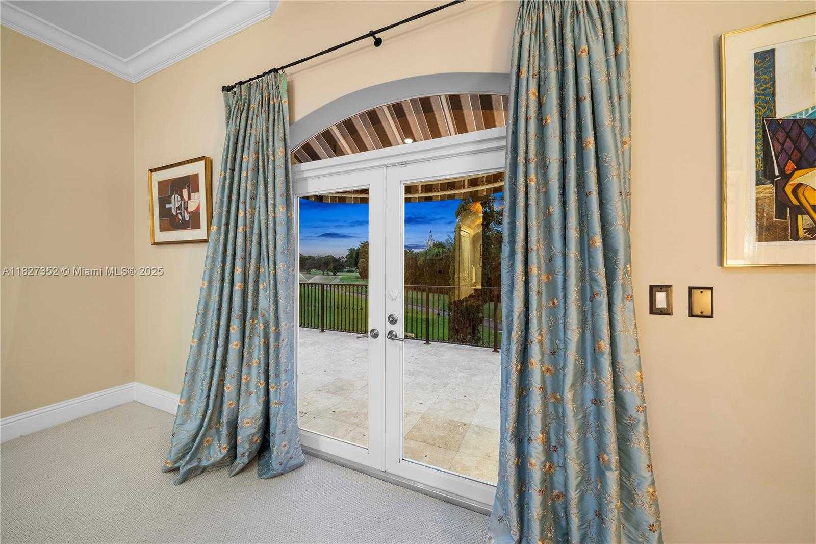 Small Image of 1171 TIARA CT, Coral Gables Number 29