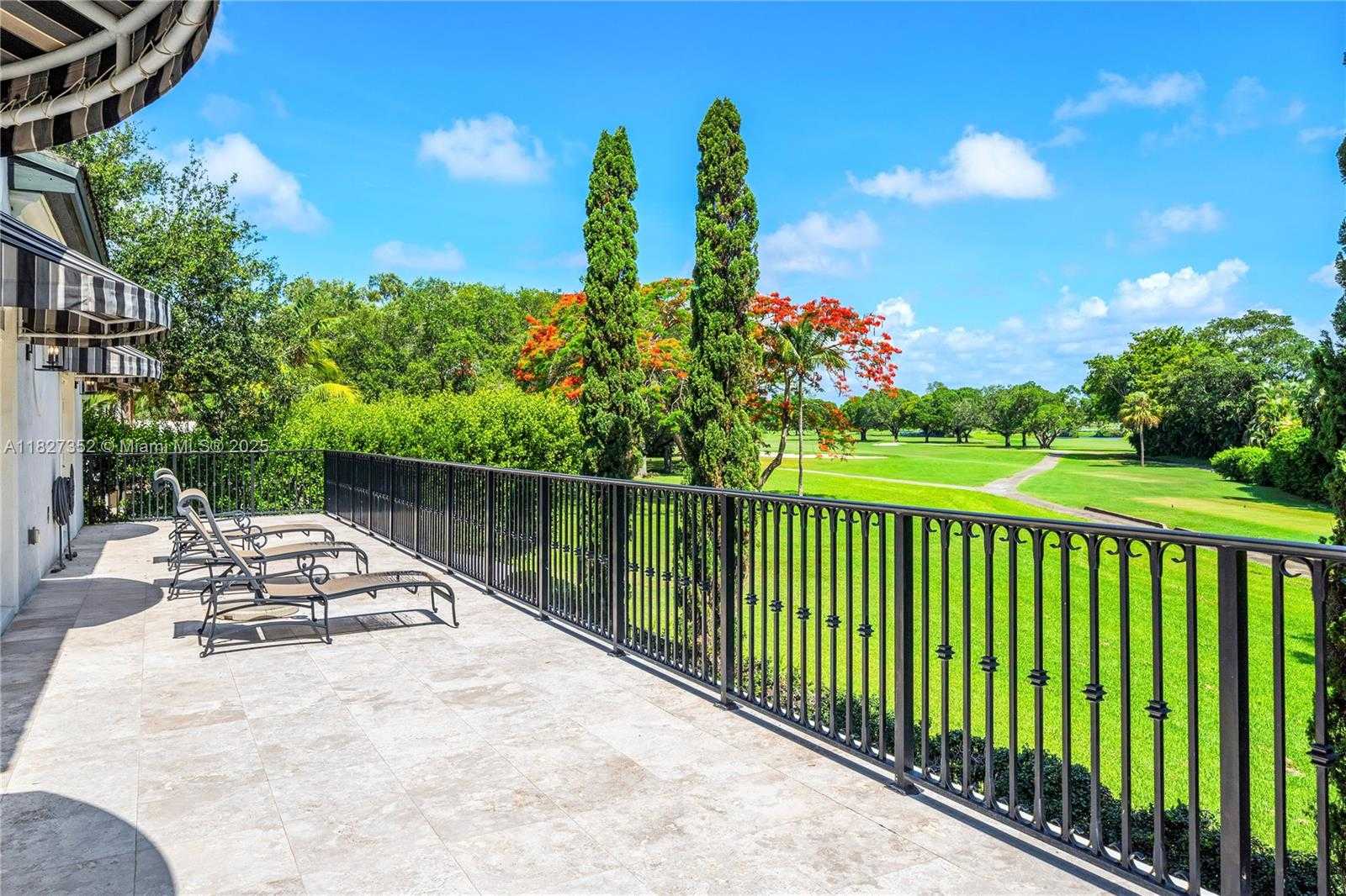 Small Image of 1171 TIARA CT, Coral Gables Number 30