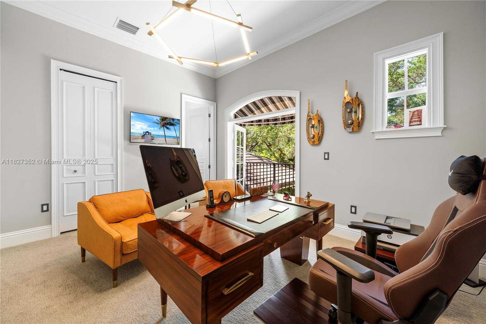 Small Image of 1171 TIARA CT, Coral Gables Number 39