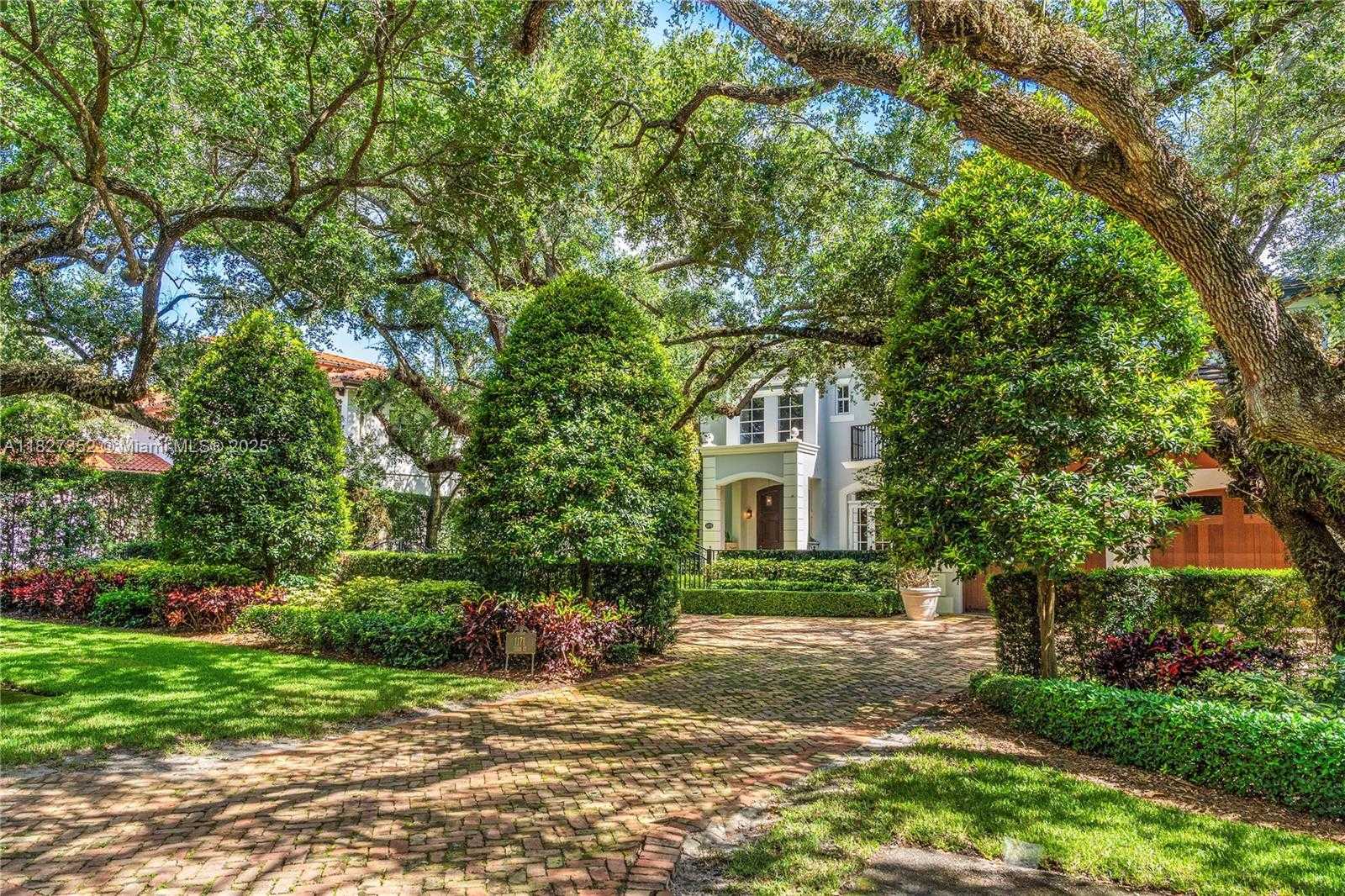 Small Image of 1171 TIARA CT, Coral Gables Number 56