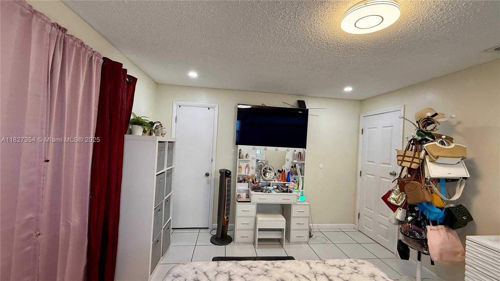 Small Image of 6646 NORTH WEST 1ST CT, Margate Number 42