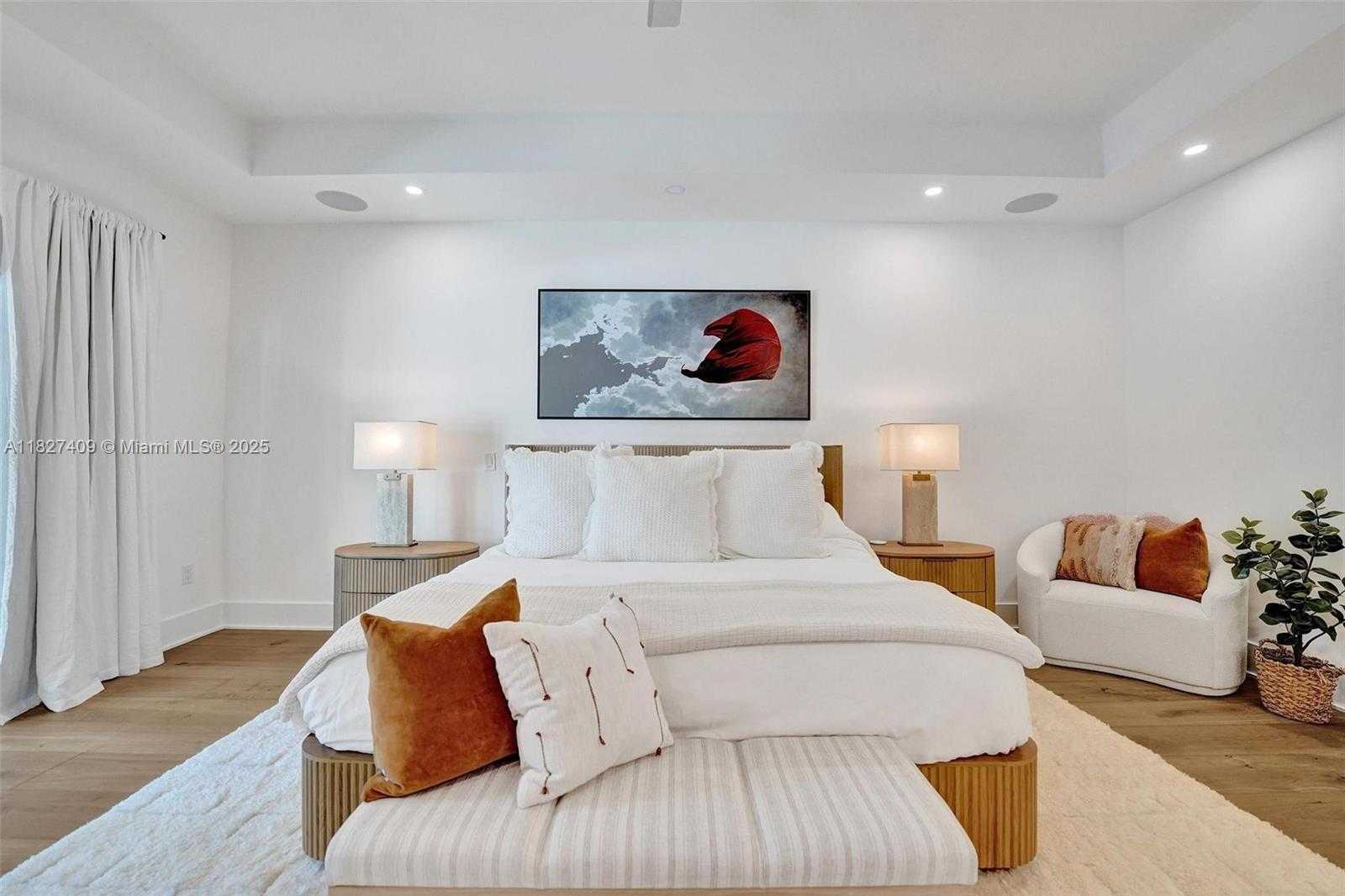 Small Image of 1206 EAST LAKE DR, Fort Lauderdale Number 28