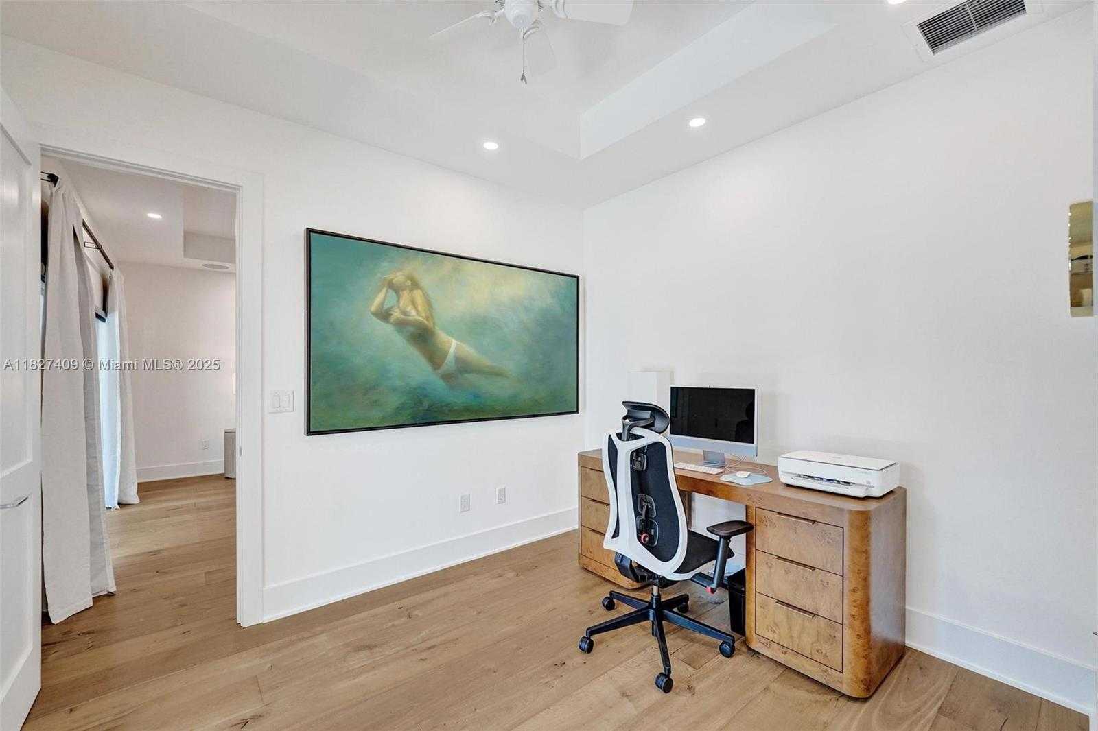 Small Image of 1206 EAST LAKE DR, Fort Lauderdale Number 42