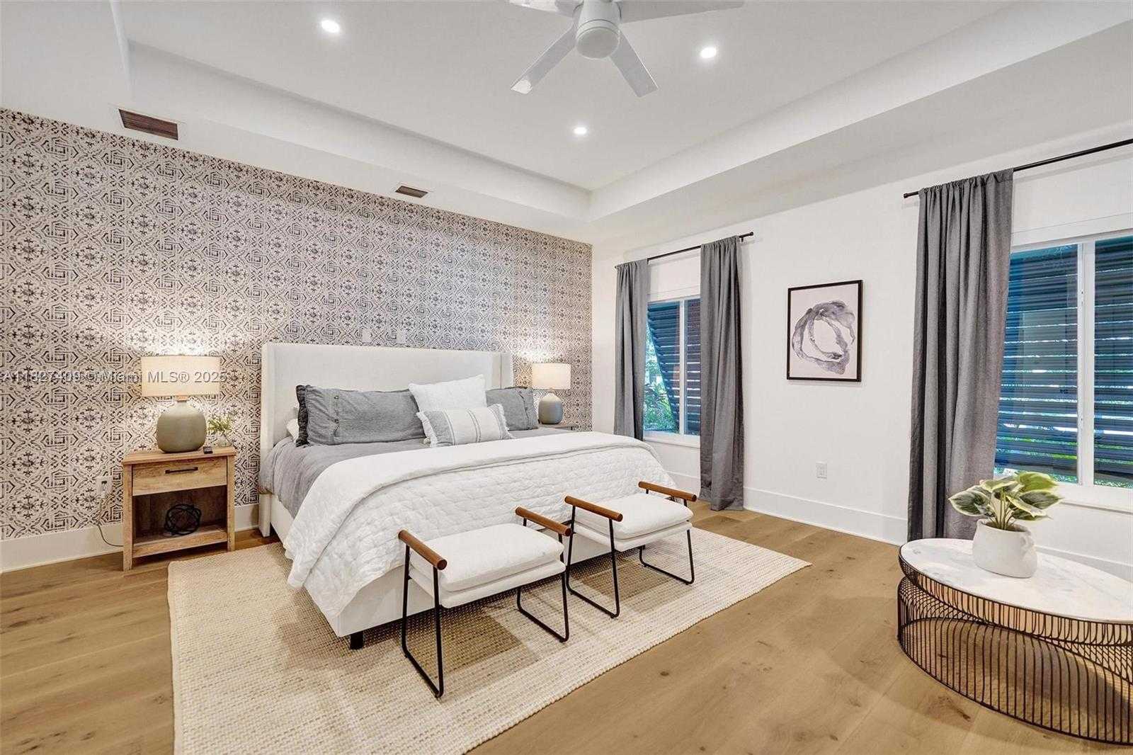 Small Image of 1206 EAST LAKE DR, Fort Lauderdale Number 44