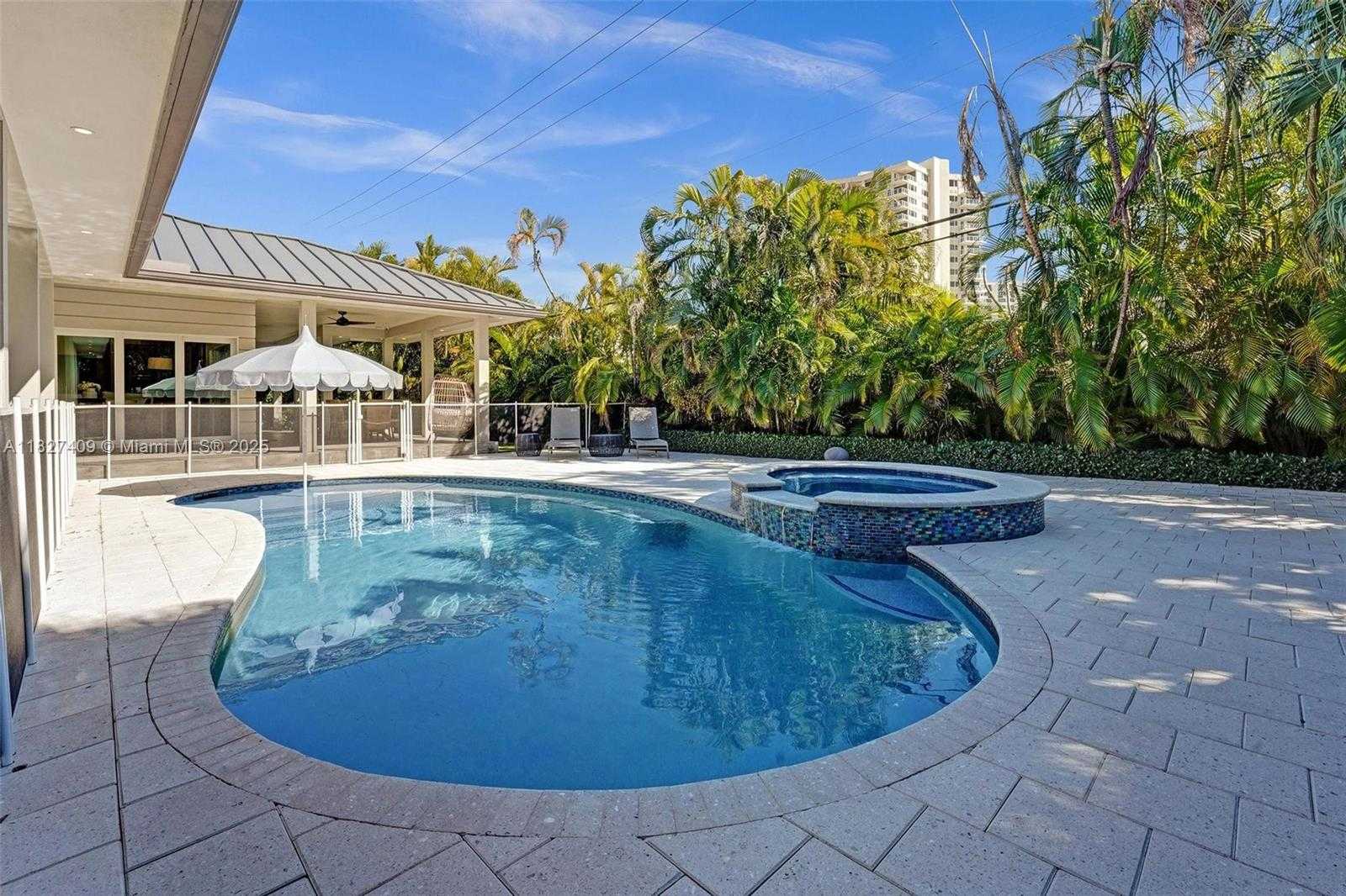 Small Image of 1206 EAST LAKE DR, Fort Lauderdale Number 55