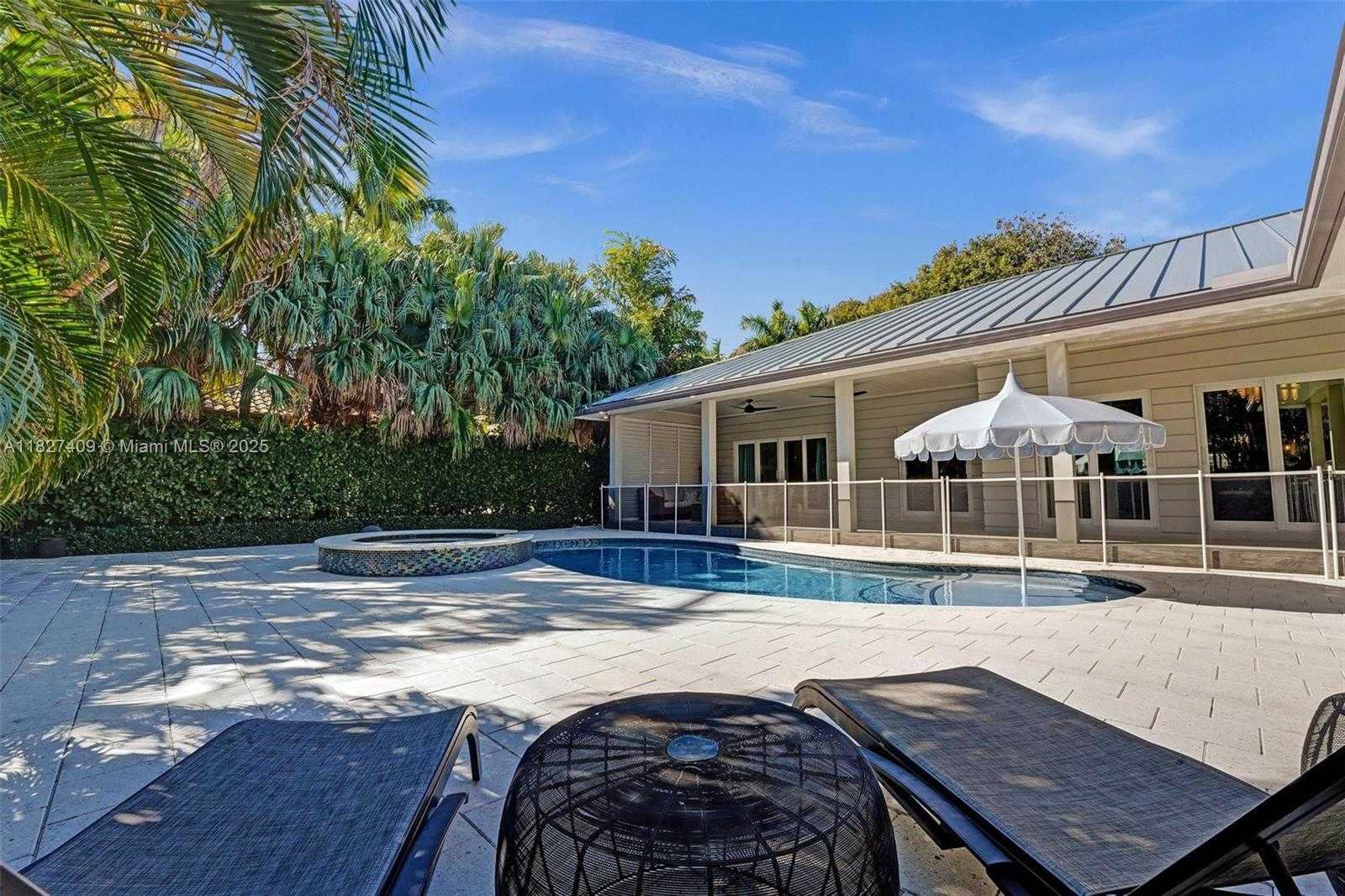 Small Image of 1206 EAST LAKE DR, Fort Lauderdale Number 60