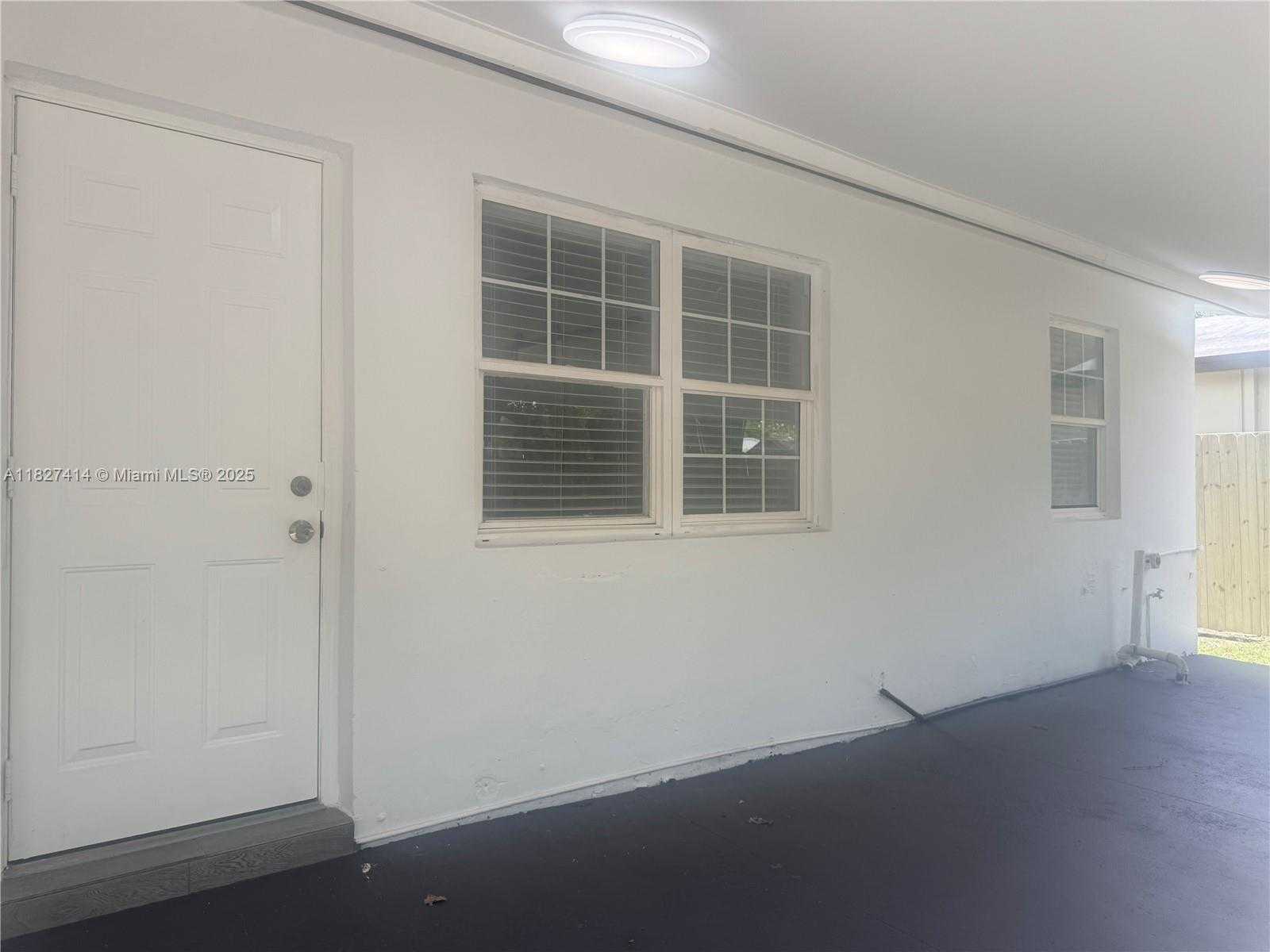 Small Image of 1657 SOUTH WEST 44TH AVE, Fort Lauderdale Number 25