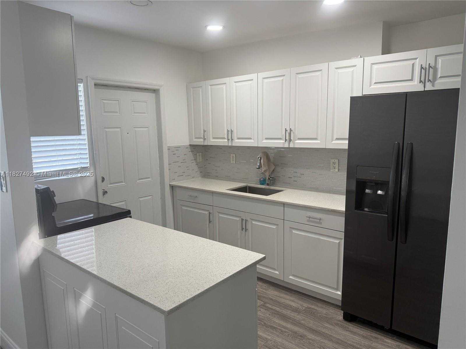 Small Image of 825 NORTH WEST 127TH ST, North Miami Number 5