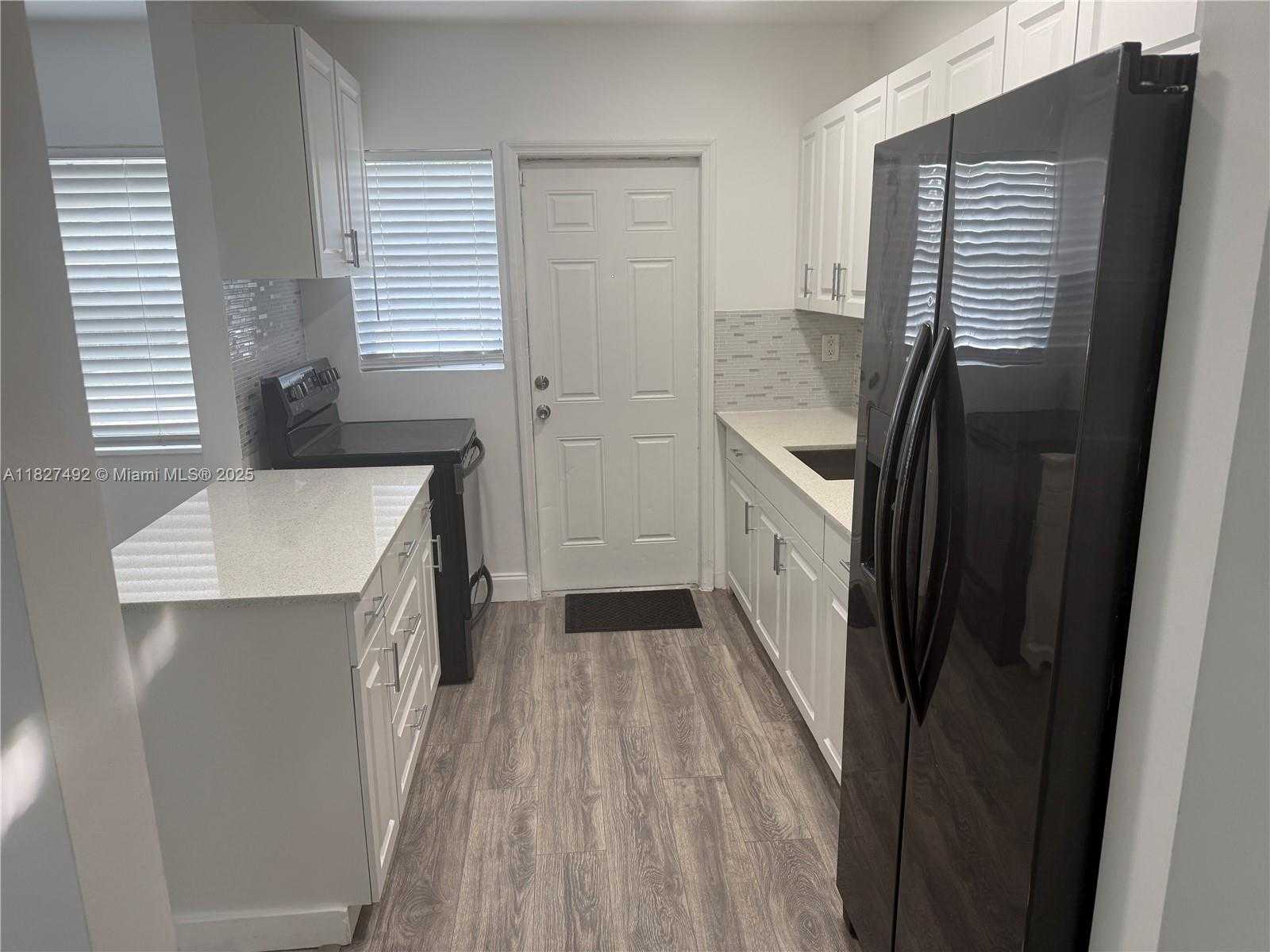 Small Image of 825 NORTH WEST 127TH ST, North Miami Number 6